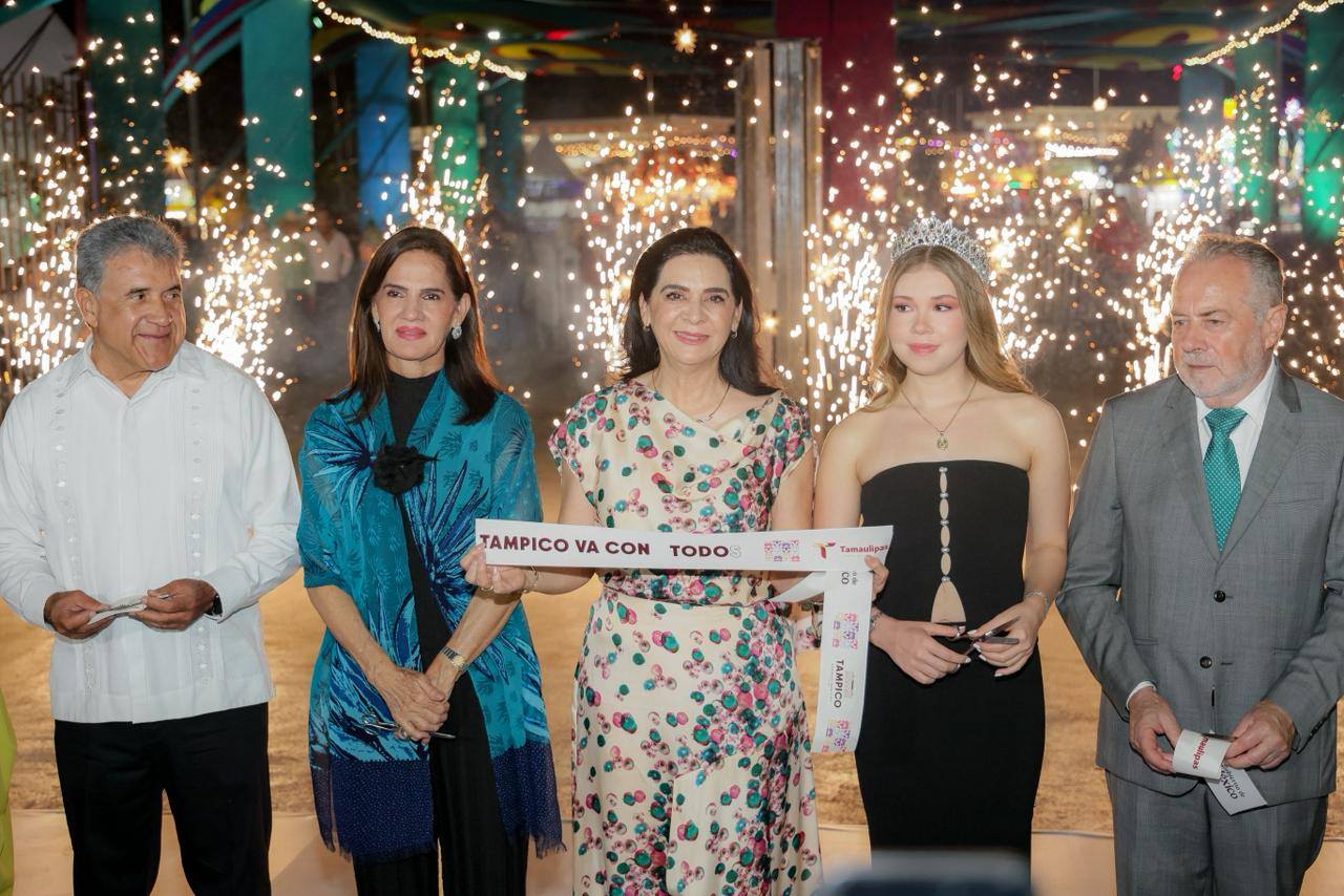 *Inaugura Mónica Villarreal las Fiestas de Abril Tampico 2026*