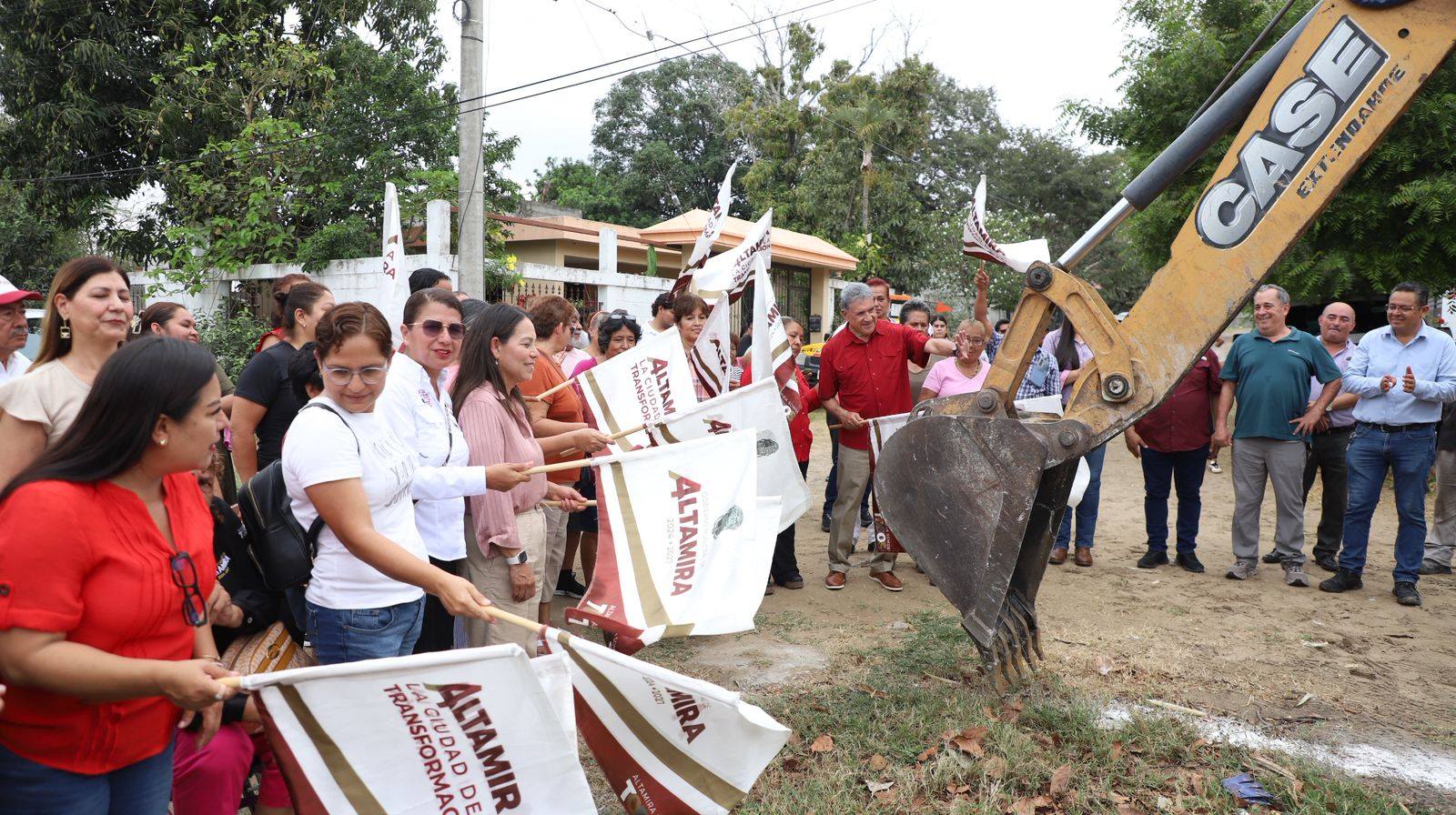Gobierno Municipal y COMAPA Altamira modernizan red de drenaje en Monte Alto