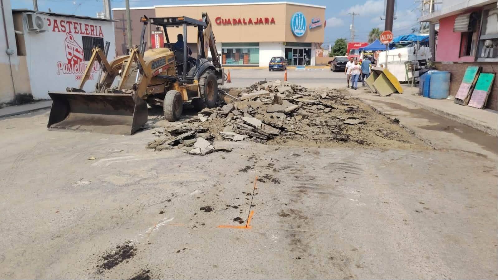 Avanza programa de bacheo en Altamira