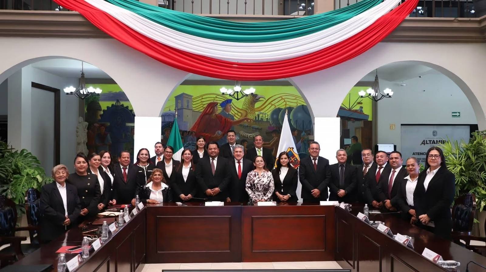 Presenta Armando Martínez Segundo Informe de Gobierno ante el Cabildo de Altamira
